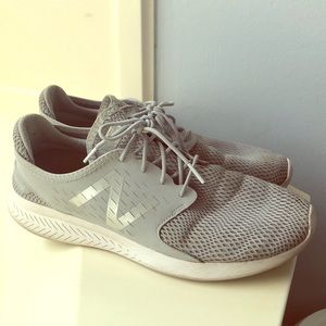 New Balance Response 2.0 running shoes Sz 11